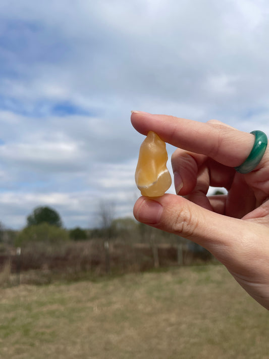 Mini Oogie Boogie Calcite Carving