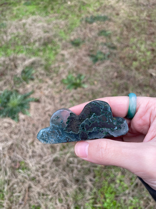 Moss Agate mini cloud carving