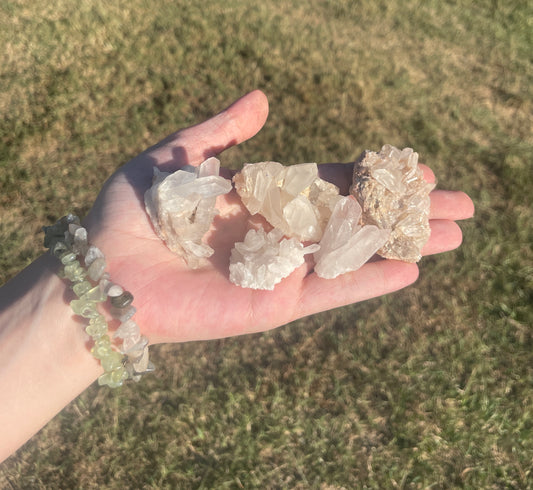 Mini Crystal Quart Clusters (intuitively chosen)