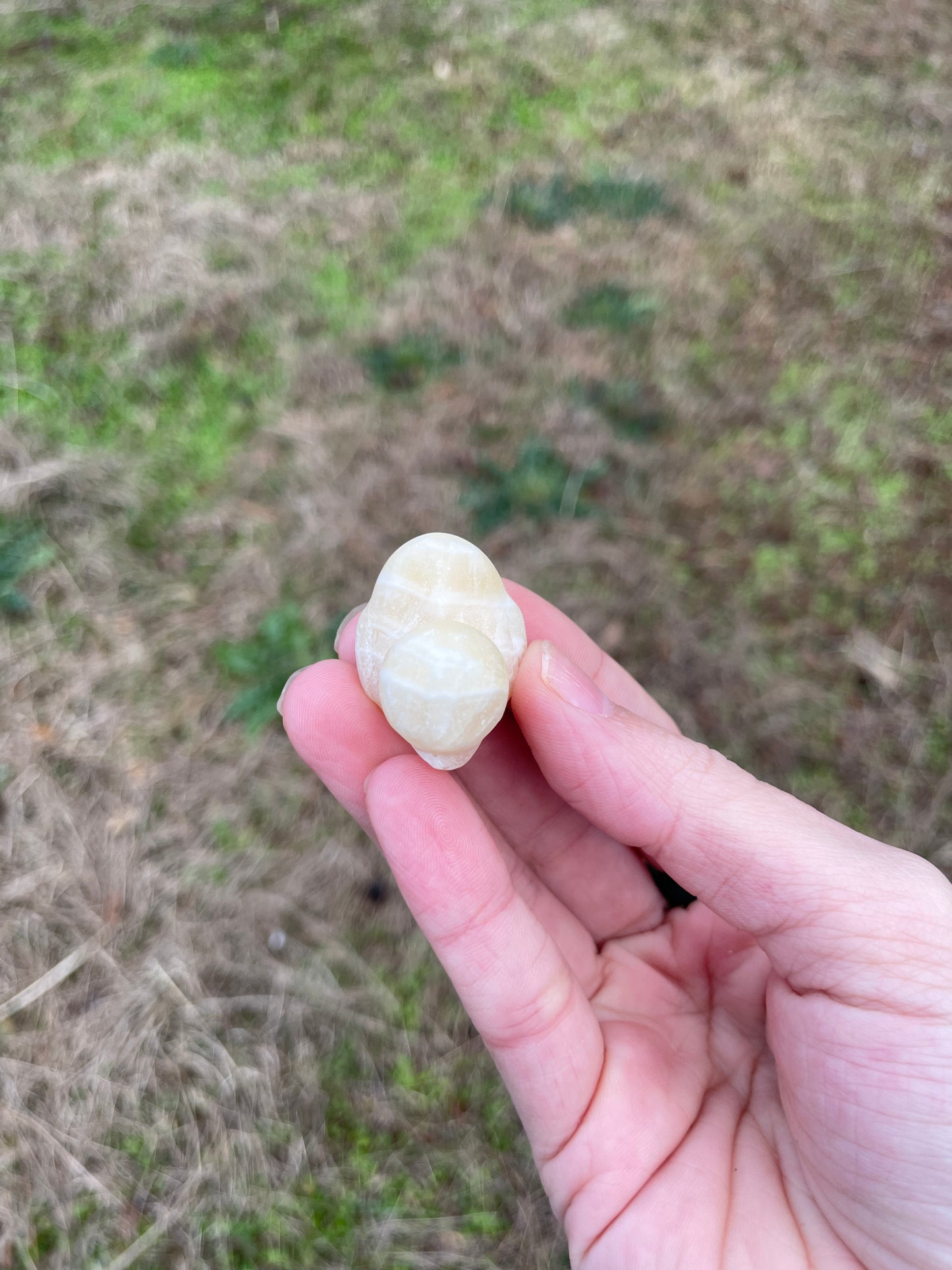 Mini Duck yellow calcite carving