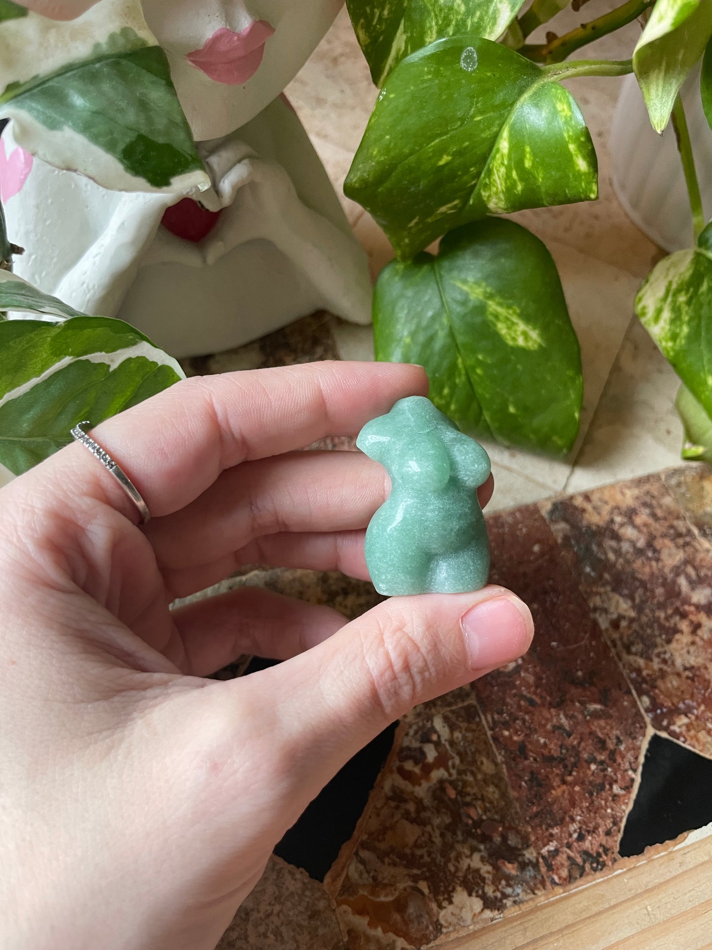 Mini Green Aventurine Goddess carving (lady body)