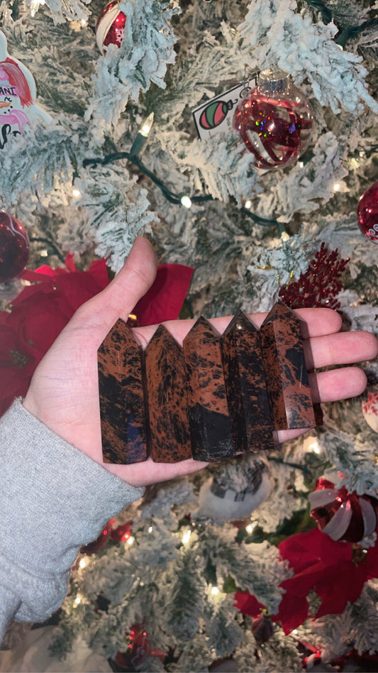 Mahogany obsidian (Damaged Towers)