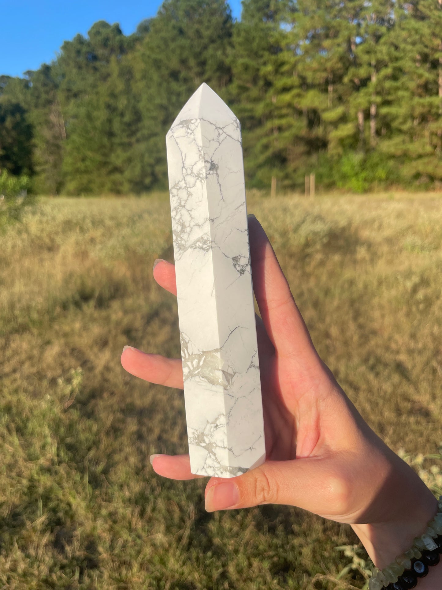 Imperfect Large 1lb Howlite tower #2