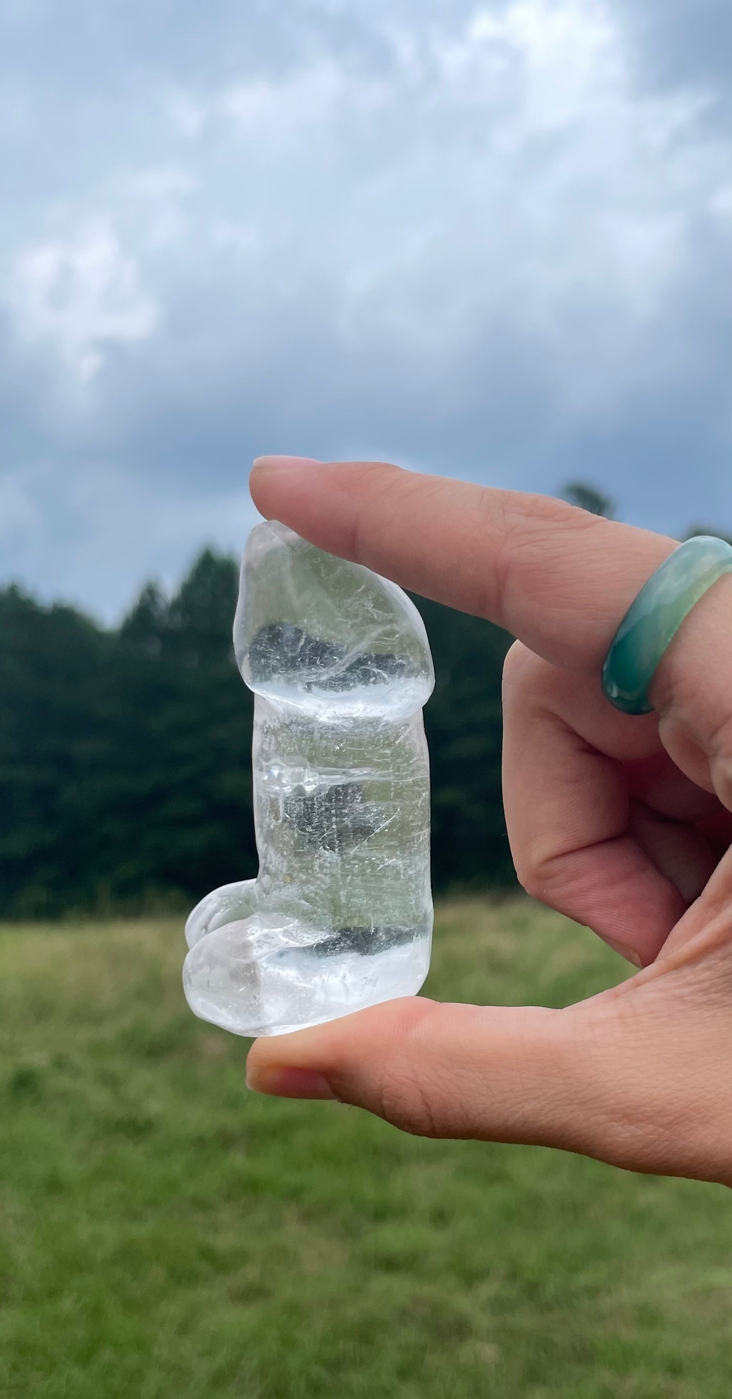 Clear Quartz Mini Penis Carving