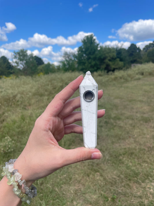 Howlite Crystal Pipe (decor)