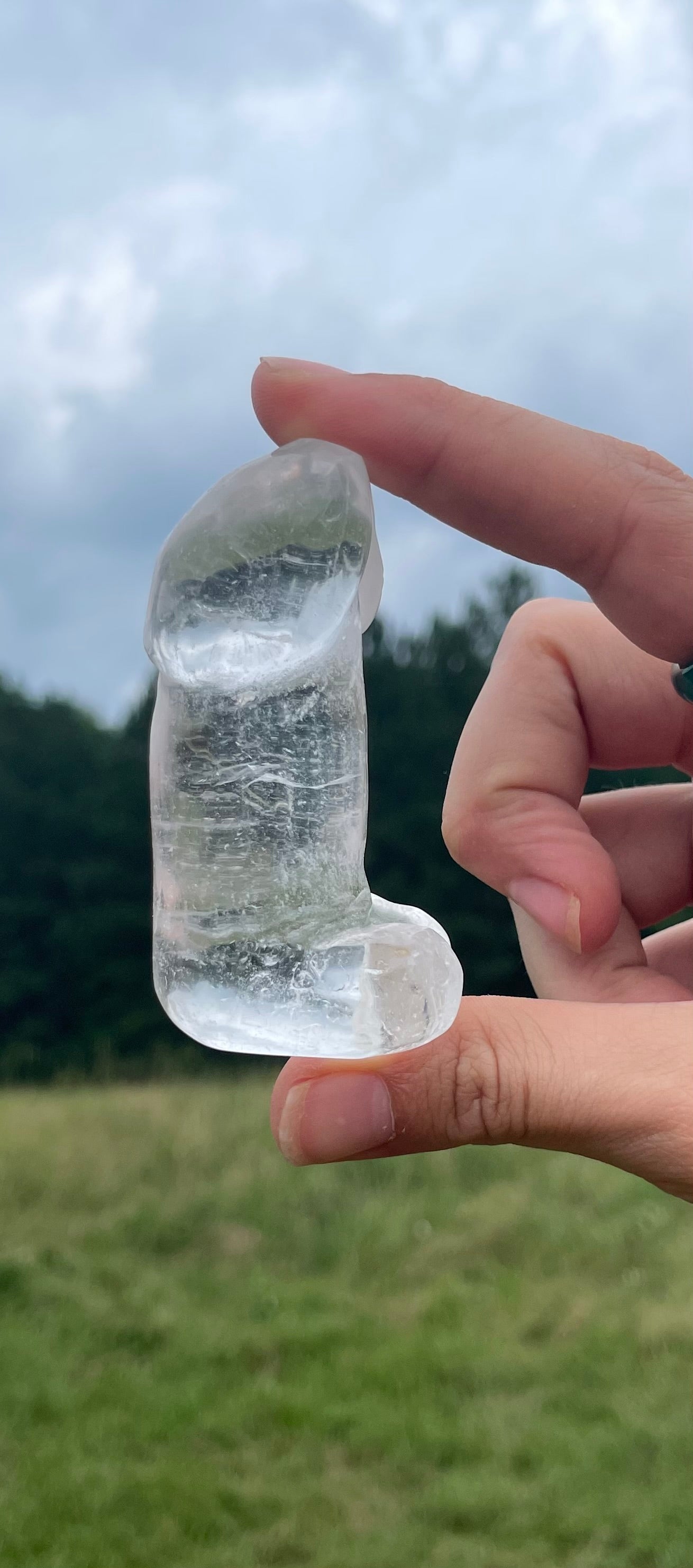 Clear Quartz Mini Penis Carving