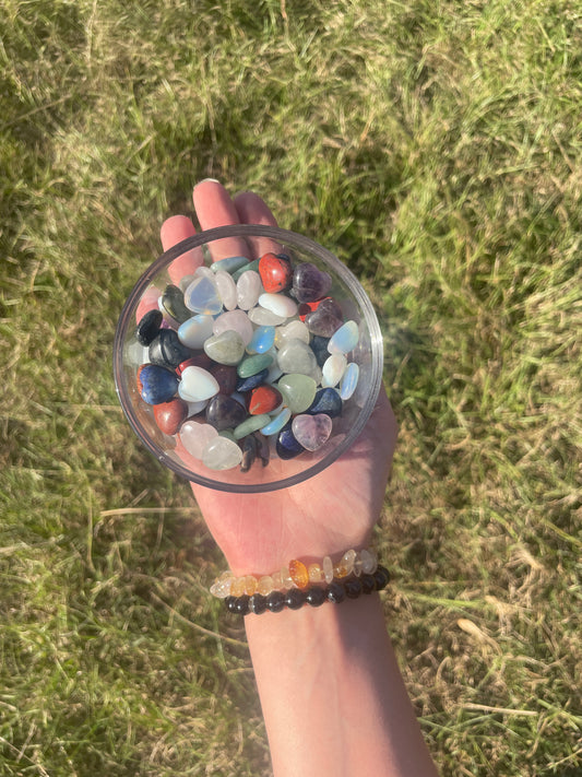 Intuitively chosen mini heart crystal carvings💕