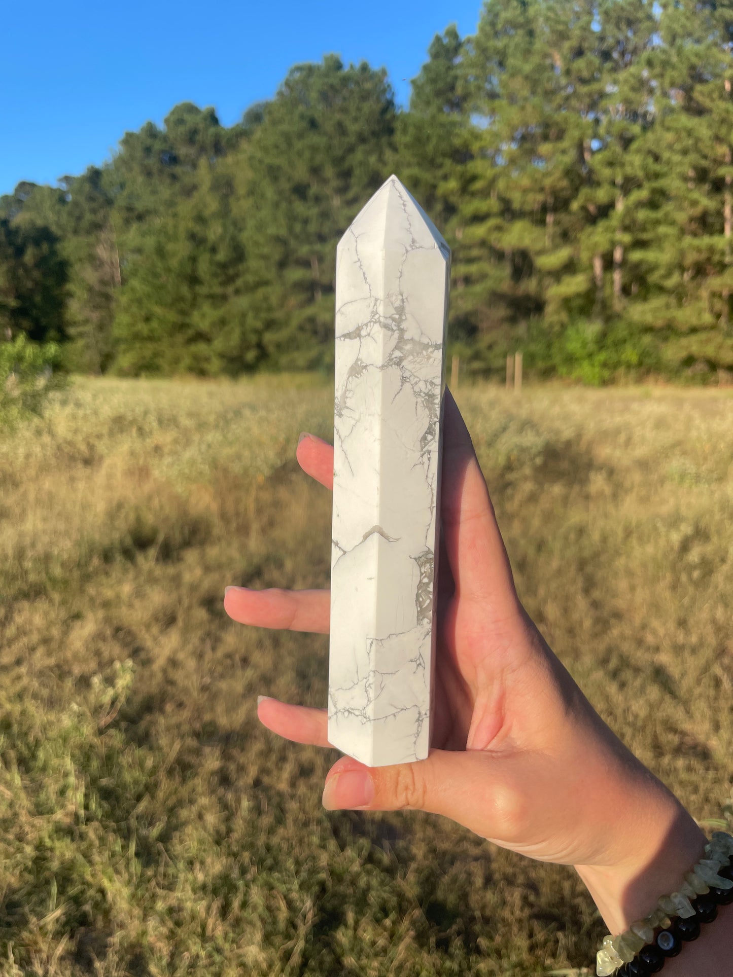 Imperfect Large 1lb Howlite tower #2