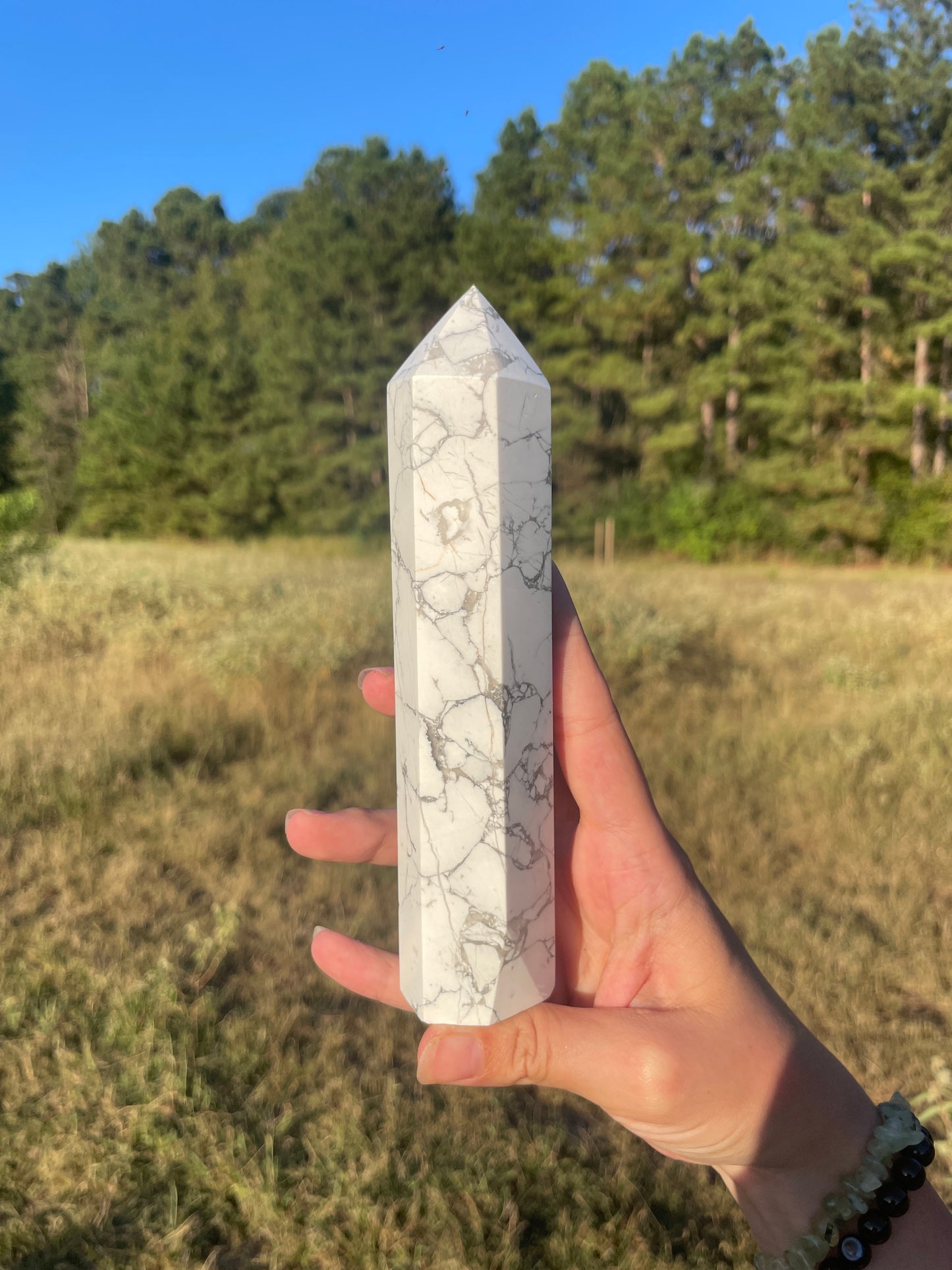 Large 1lb Howlite Tower #1