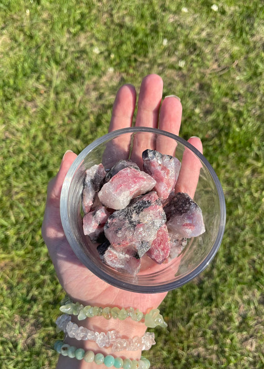 Rhodonite Raw Stone